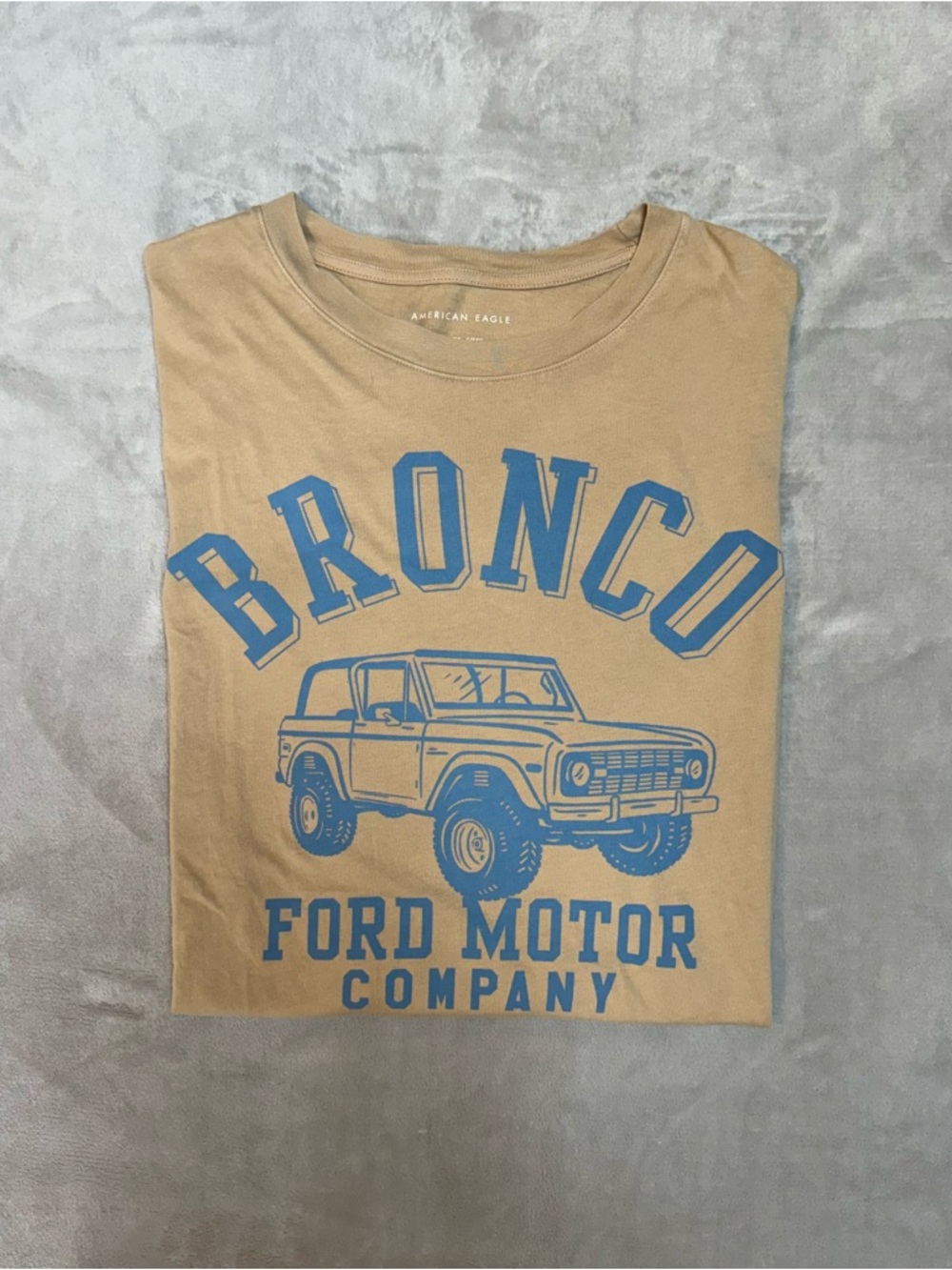 American Eagle T-Shirt